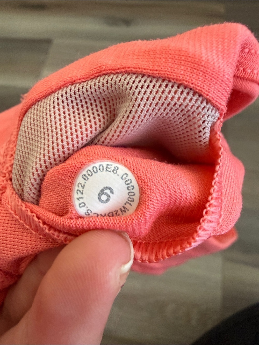 Lululemon Sports Bra Size 6 - Picture 3 of 3
